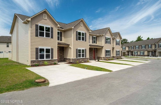Getaway at Glenellen Sleeps 6 with Linens Included