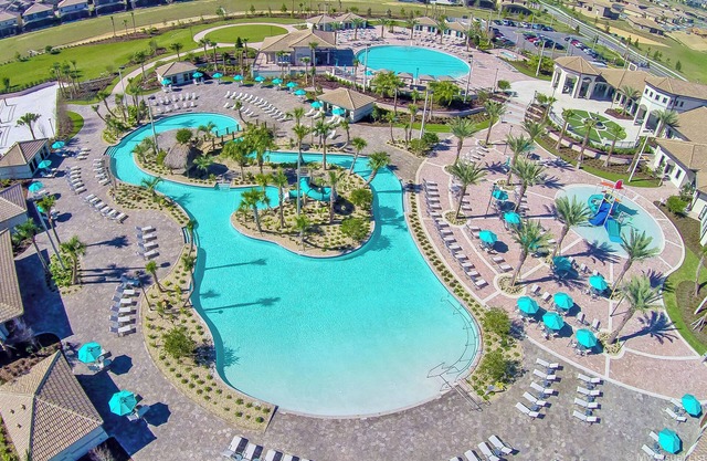 Giant Villa W/private Pool&spa, Game Room, & More!