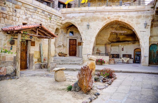 Gibos Cave Hotel
