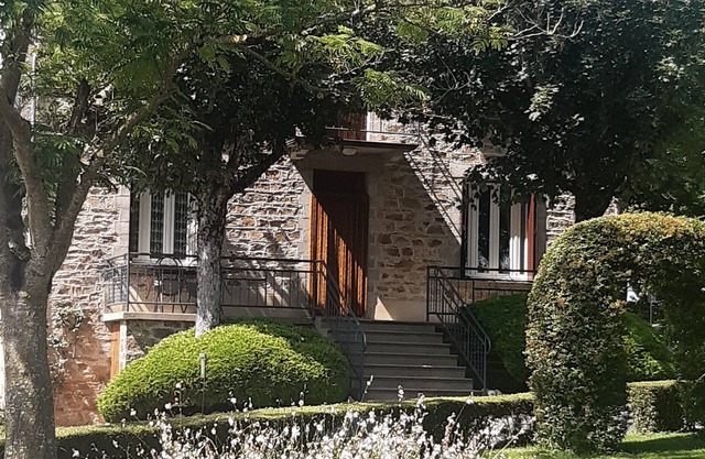 Gite Centrès, 4 bedrooms, 6 persons