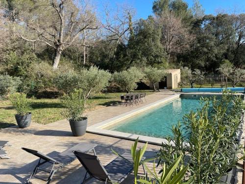 Gite cosy entre Gordes et Isle sur la Sorgue