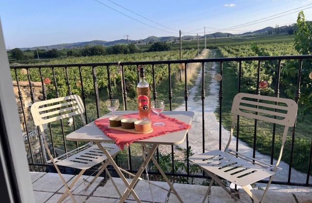 Gite de ROSE under the stars in GARD