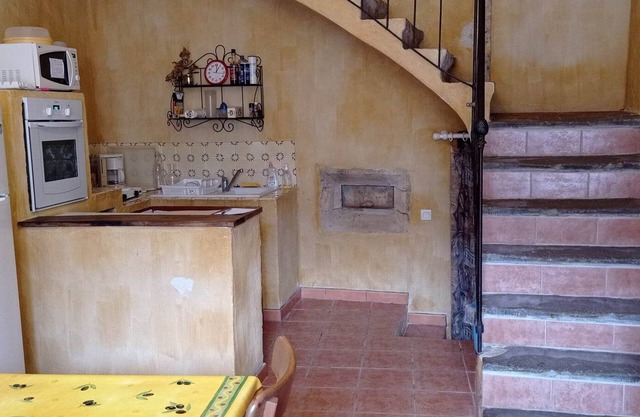 Gite L'emiline en Ardèche Pour 2-4 Pers. à Vagnas Maison de Village Authentique