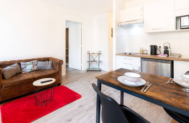 GITE URBAIN LE BETEILLE - APPARTEMENT T2 CENTRE VILLE RODEZ