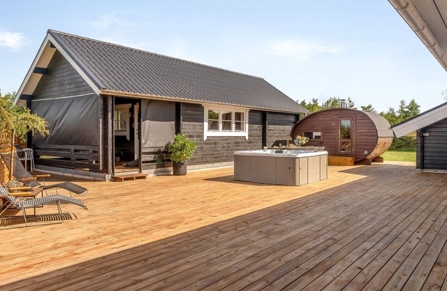 "Gizella" - 500m to the fjord by Interhome