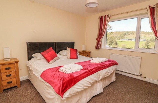 Glanyrafon Bungalow, ST HARMON