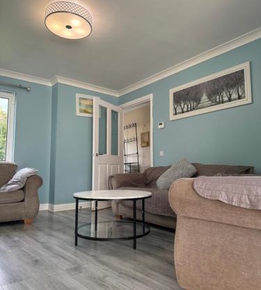 Glasgow Central guest house free parking