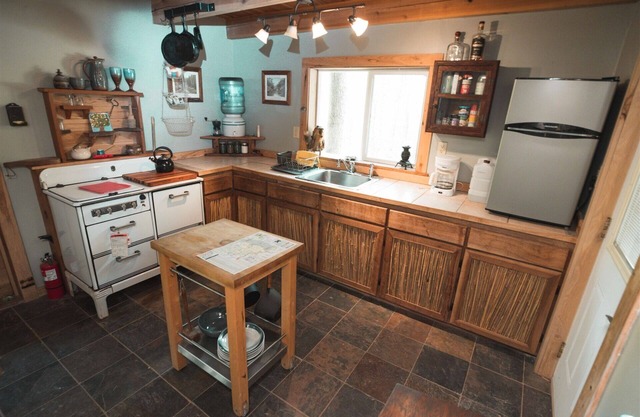 Glaucomy`s Suite | 1 Bed, 1 Bath