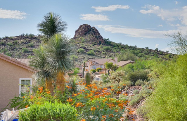 Gold Canyon Getaway w/Golf + Community Perks