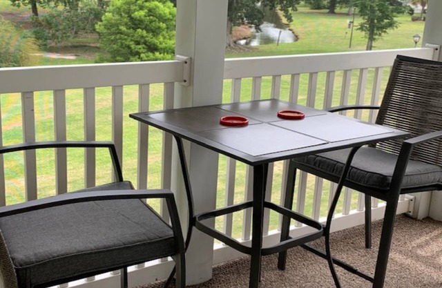 Golf course view condo! Great time for golfers or family vacations!