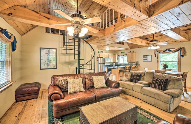 'Golfer's Retreat' - Cabin in Resort