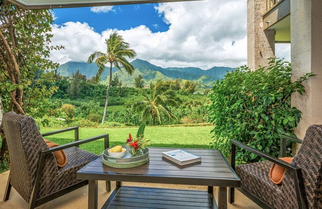Gorgeous 2 Bedroom Ground Floor Unit with Amazing Views at Hanalei Bay Resort