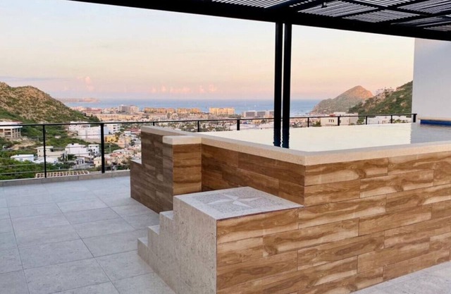 Gorgeous 2BR 5min Downtown Pool and Rooftop BBQ
