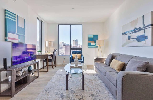 Gorgeous Apt with Kitchen and Gym