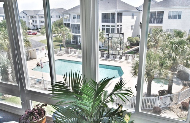 Gorgeous Condo in an Intracoastal Waterway Comm/Carolina Keyes/Pool