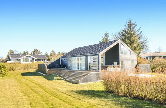 Gorgeous home in Ebeltoft with WiFi
