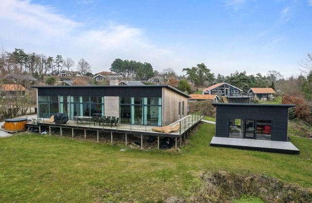 Gorgeous home in Ebeltoft with kitchen