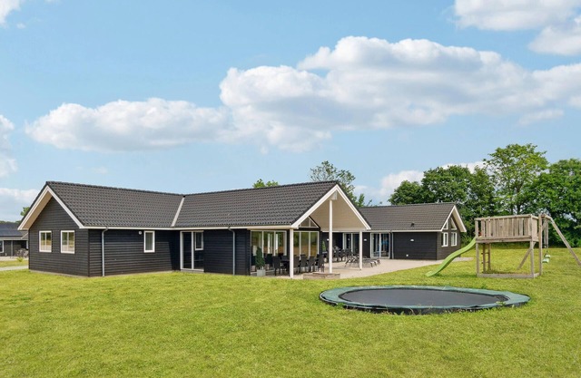 Gorgeous home in Grenaa with sauna