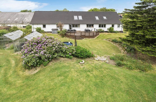 Gorgeous home in Højslev with WiFi