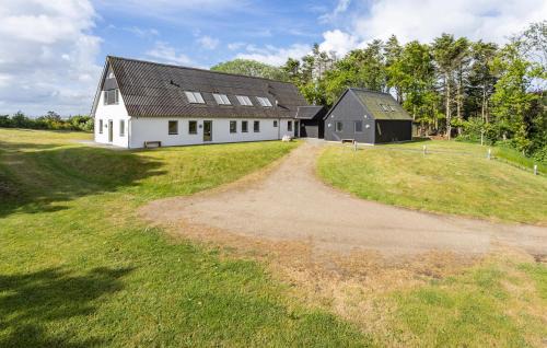 Gorgeous Home In Hurup Thy With Wifi