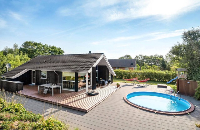 Gorgeous home in Vemb