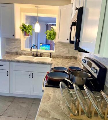 Gorgeous house nearby beach in 5 minutes