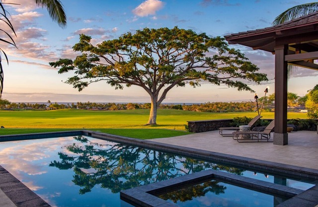 Gorgeous Luxury Estate Home- Hualalai Resort - Spectacular Ocean and Golf Course Views- Private Pool and Spa- 3 Golf Carts included