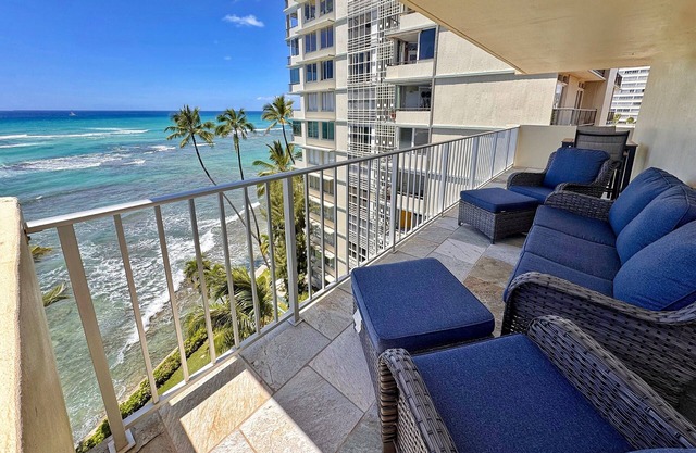 Gorgeous Over the Ocean Lanai - 1 Bedroom, Full Kitchen