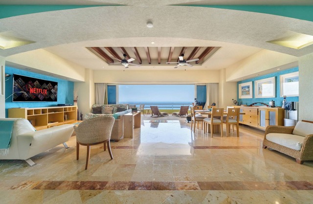 Gorgeous Presidential Villa on the Sea of Cortez