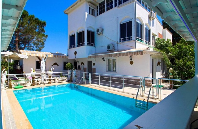 Gorgeous Villa with Private Pool in Antalya