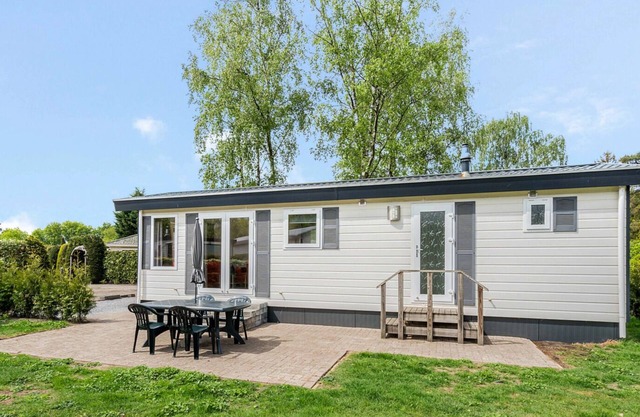 Goudvink 602 - Two Bedroom Resort, Sleeps 4