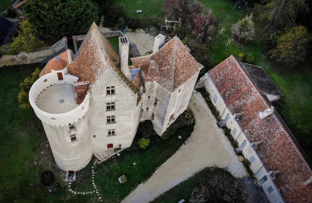 Grand gîte au château de Betz-le-Château