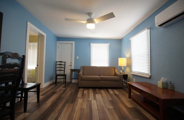Grand Harbor Apartments 209 Clinton Unit 2