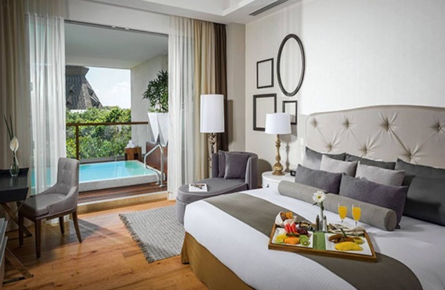 GRAND LUXXE TWO BEDROOM SPA SUITE