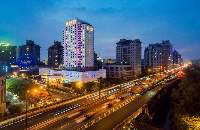 Grand Metropark Hotel Hangzhou - 6 minutes walk to the West Lake