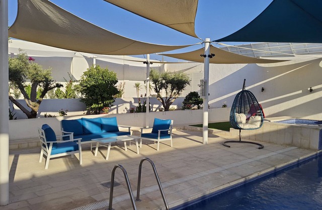Granja Blanca, a charming Mediterranean villa - Dead Sea