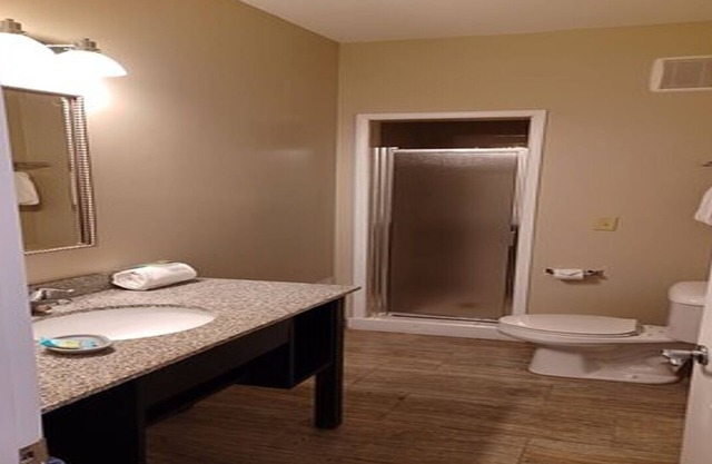 Great 2 BR/2.5 ba townhome at Kingscreek/all the amenities/sleeps 6/family fun