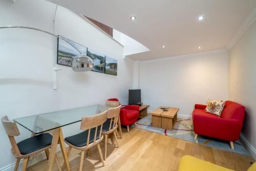 Great apartment near St Pauls Cathedral