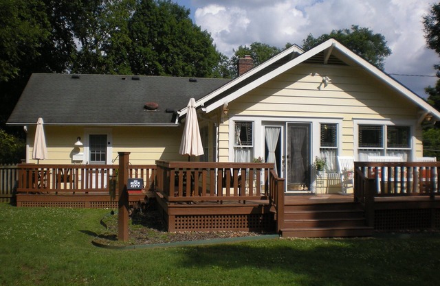*GREAT*Cottage Apt-Located in Heart of Historic Franklin, TN!