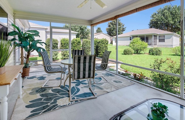 Great Cul De Sac Home close to V.A.