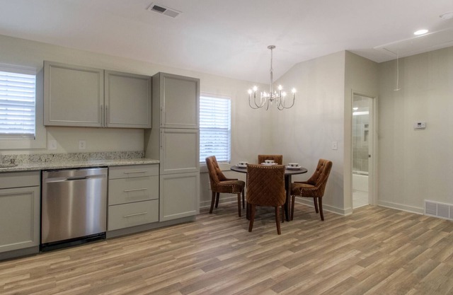 Great East Nashville Location/Close to Everything