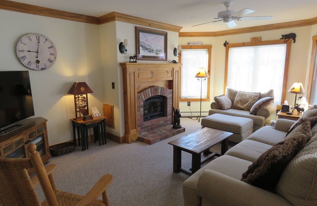 Great Family Getaway! Ski-In Ski-Out Luxury Condo at Jay Peak Resort.