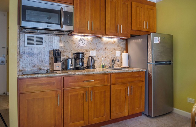 🤩Great location🤩 8 guests~same floor (15)~ ✅ 2 studios ✅ free parking