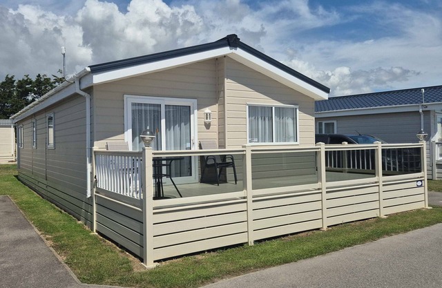 Greenshaw - extremely spacious