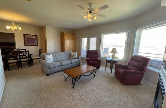 Greenview Getaway by Mesquite Vacation Rentals at Wolf Creek Golf Course Condo with $510 in free daily activities