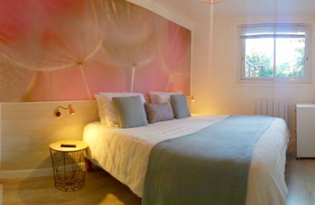 GREOUX-les-BAINS, T3 (2 bedrooms) garden, free WIFI village center