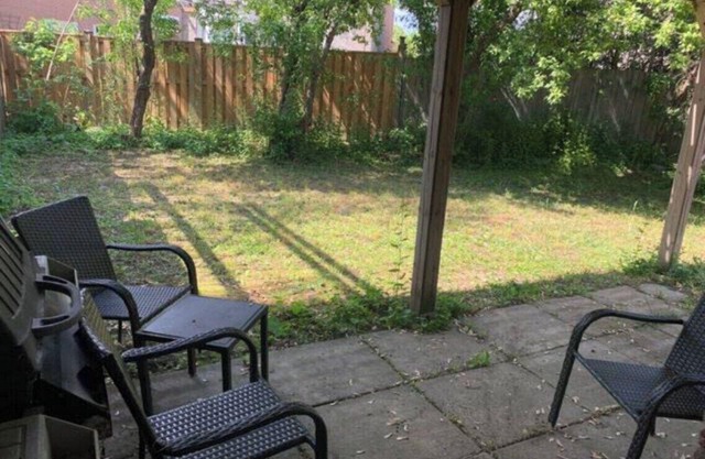 Ground floor 2 bedroom with backyard good layout
