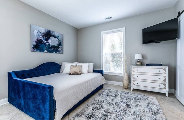 Ground Floor Efficiency Studio located in World renowned World Tour Golf Course