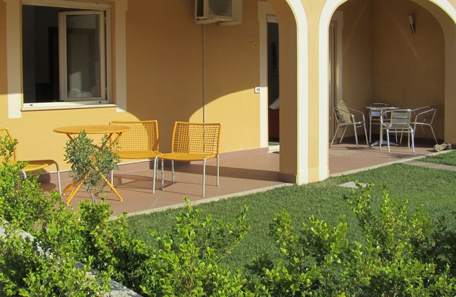 Ground Floor Fully Air Conditioned Apartment with WiFi