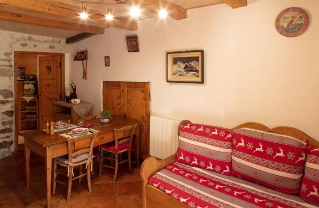 Ground floor, parking, tv, 37m², Arêches-Beaufort